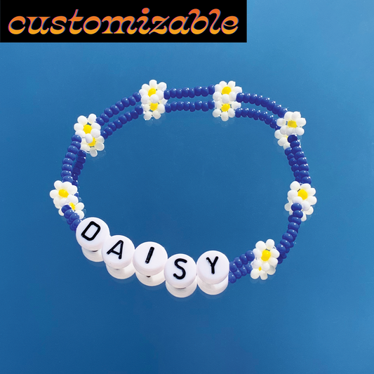 Daisy Letter Chain Bracelet